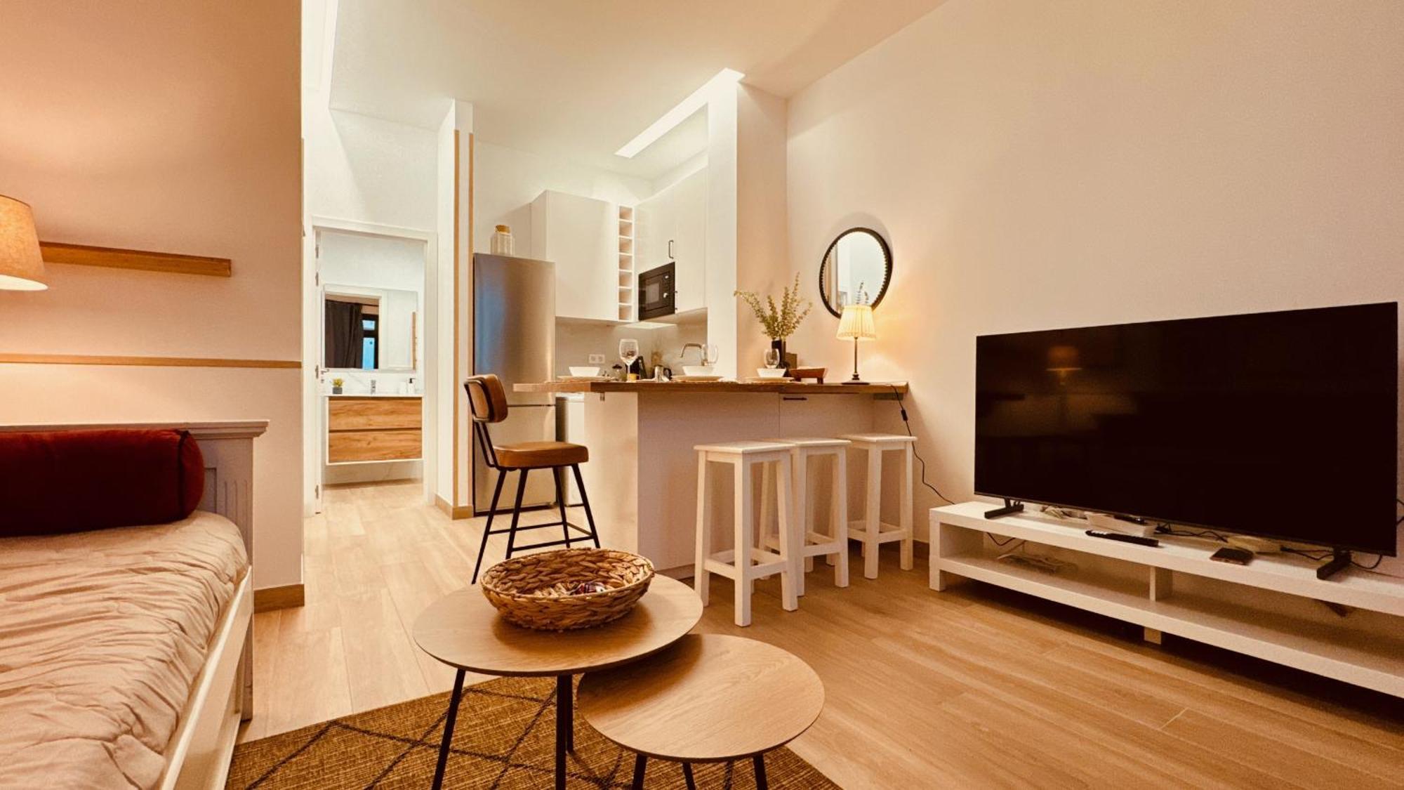 Click&Guest - Modern And Luxury Flat B In Telde Leilighet Eksteriør bilde